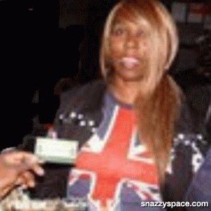 Meet your Posher, Ava